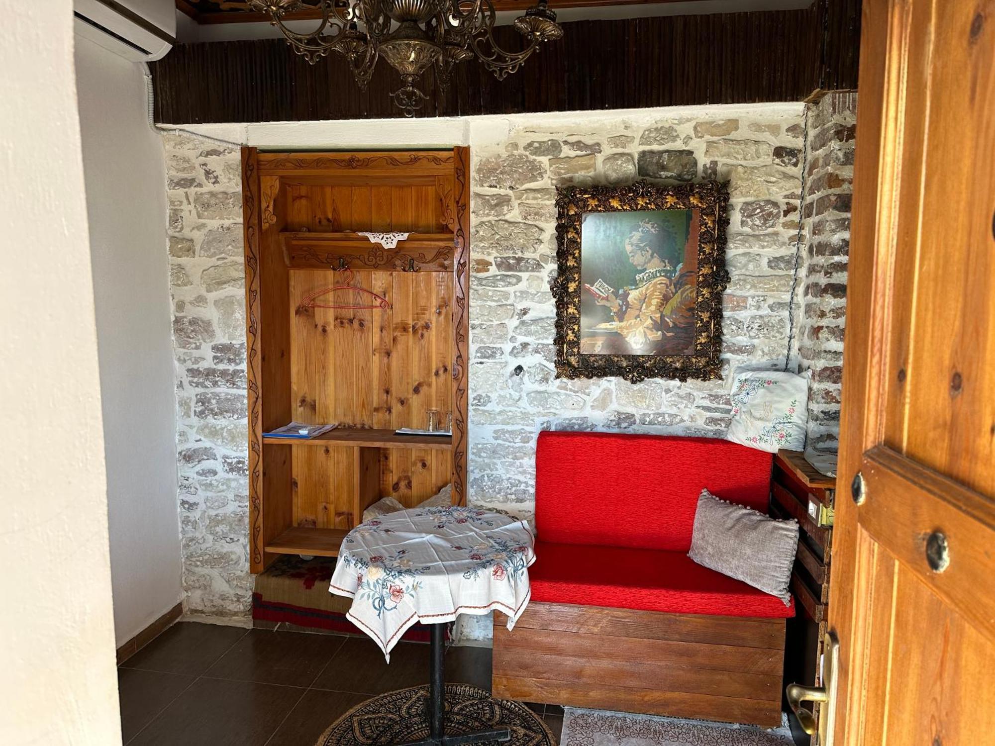 Guesthouse Mele Αργυρόκαστρο Εξωτερικό φωτογραφία