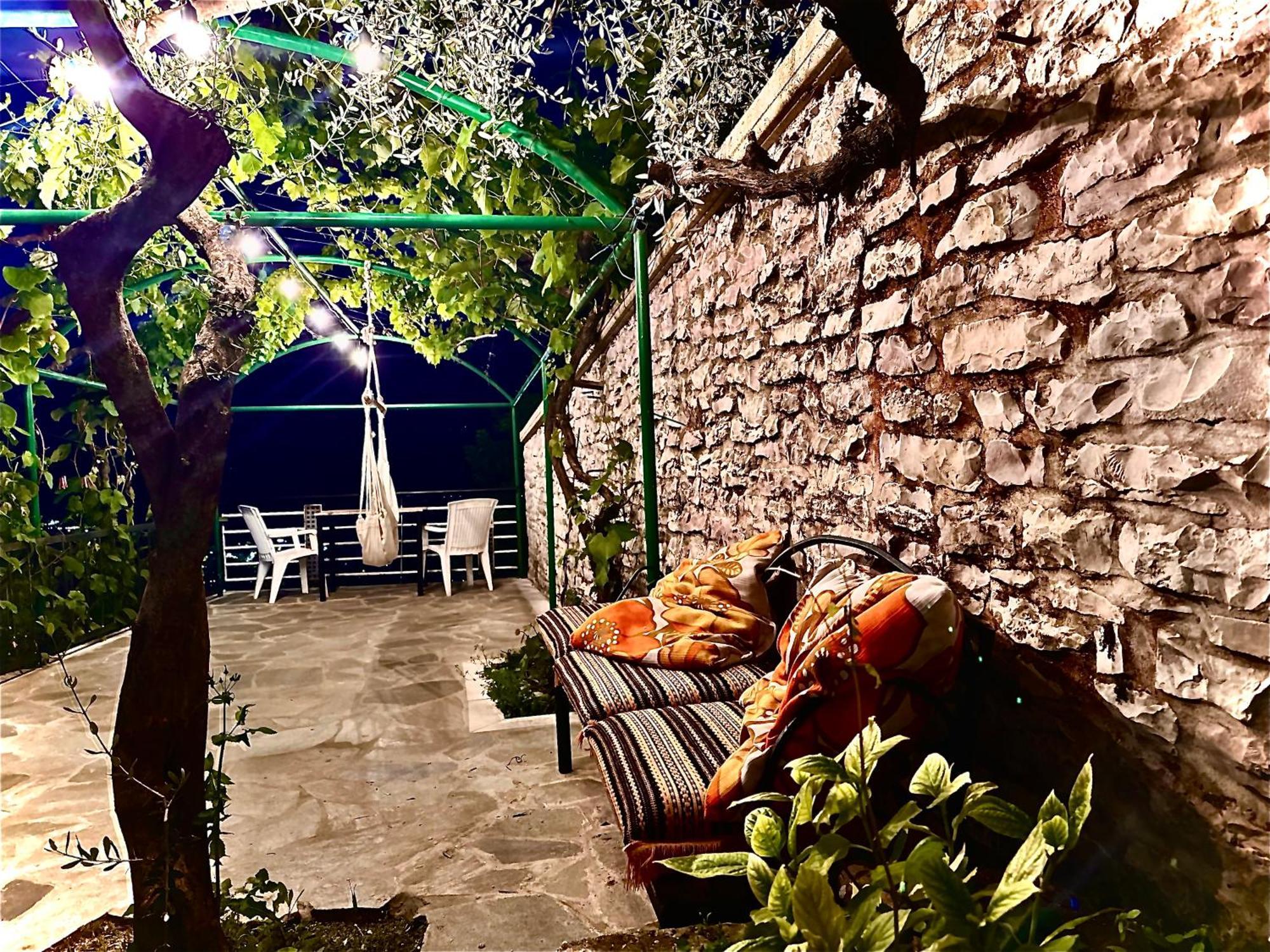 Guesthouse Mele Αργυρόκαστρο Εξωτερικό φωτογραφία
