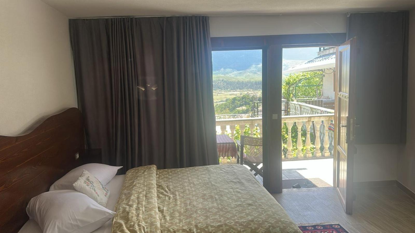 Guesthouse Mele Αργυρόκαστρο Εξωτερικό φωτογραφία