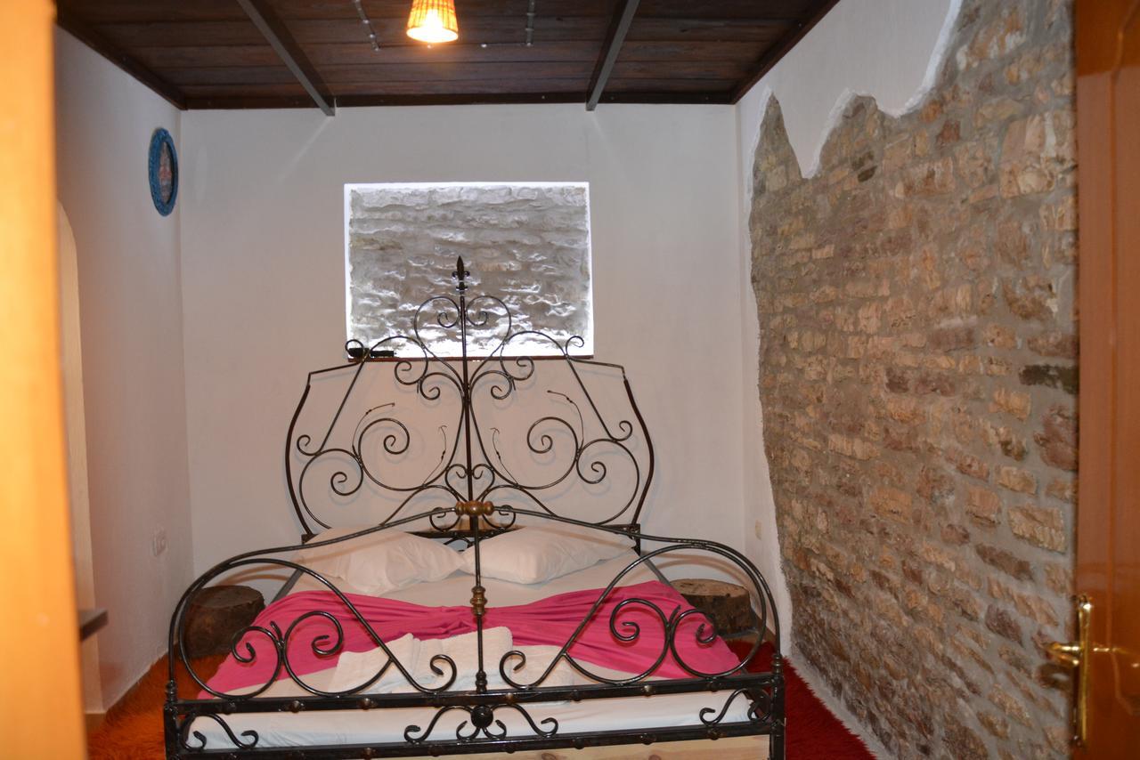 Guesthouse Mele Αργυρόκαστρο Εξωτερικό φωτογραφία